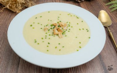 Receta con puerro: crema de puerros tradicional, sencilla y de temporada